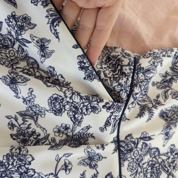 Spring dress With Pockets! Size 13/14 - Picture 6 of 8